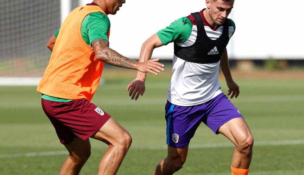 Raphinha thú nhận: Cuộc gọi của Flick đã giữ tôi lại Barcelona