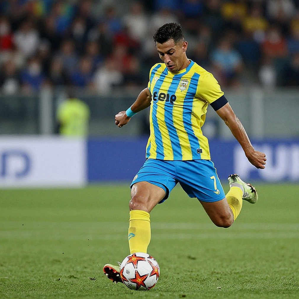 Chuyển Nhượng V.League: Bản Đồ Những Bán Thành Phẩm Bị Tháo Dỡ