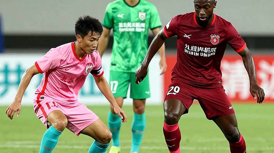 César Arturo Ramos bênh vực Katia Itzel García: Một tiếng nói giữa cơn bão dư luận Liga MX