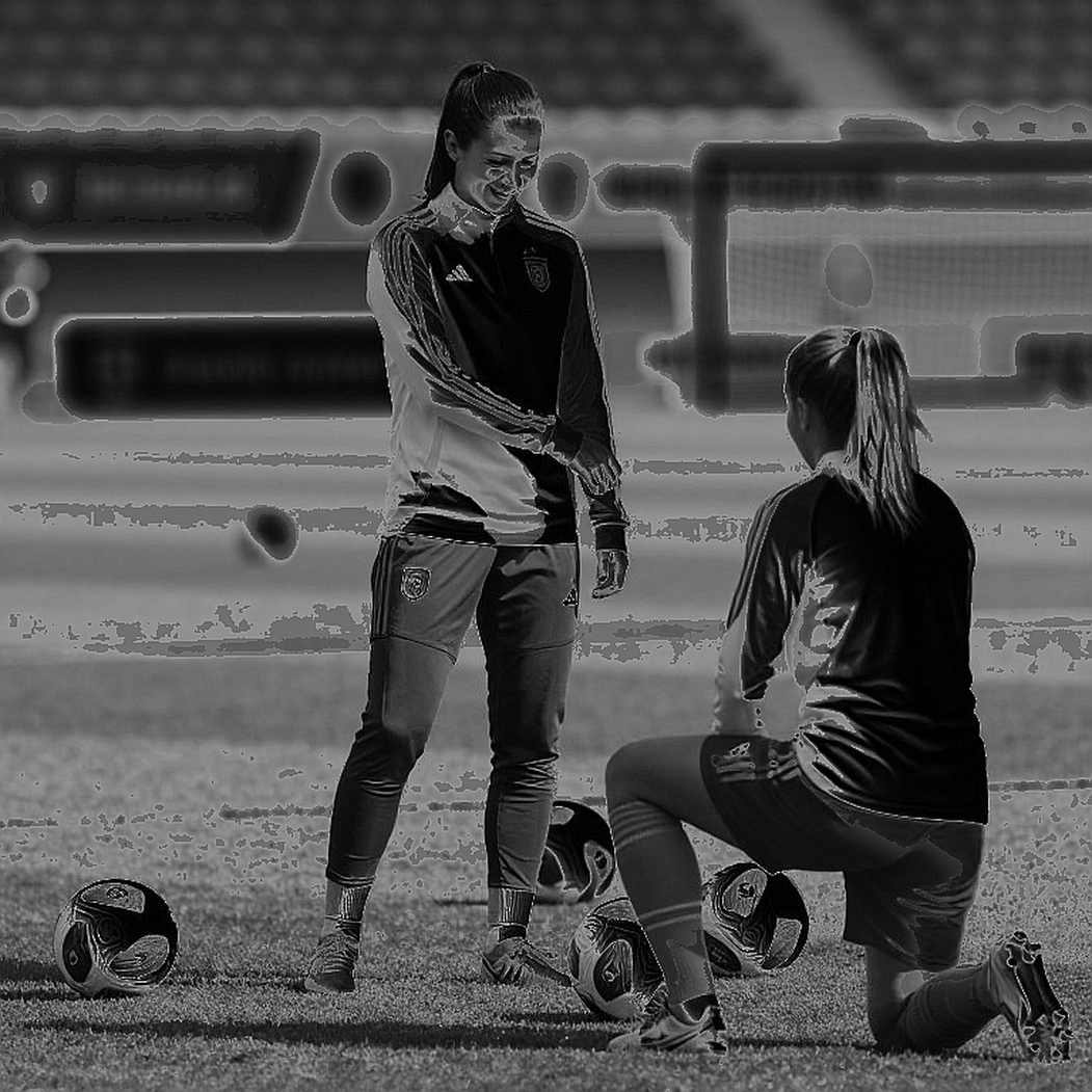 Thị trường chuyển nhượng V-League: Khi dữ liệu hợp đồng quan trọng hơn tin đồn