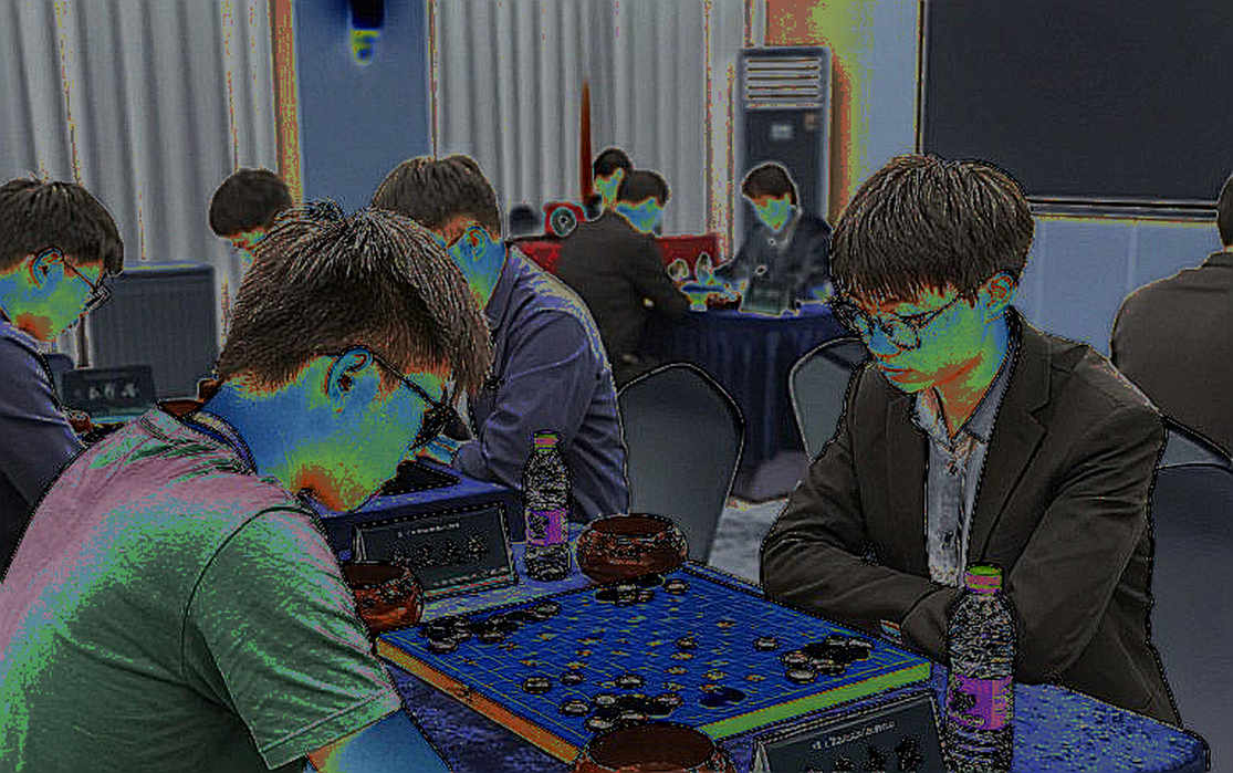 ChessBase tháng Tám 2026: Petroff Defence, hai khóa học vị trí và bài toán người tự điểm sách của chính mình