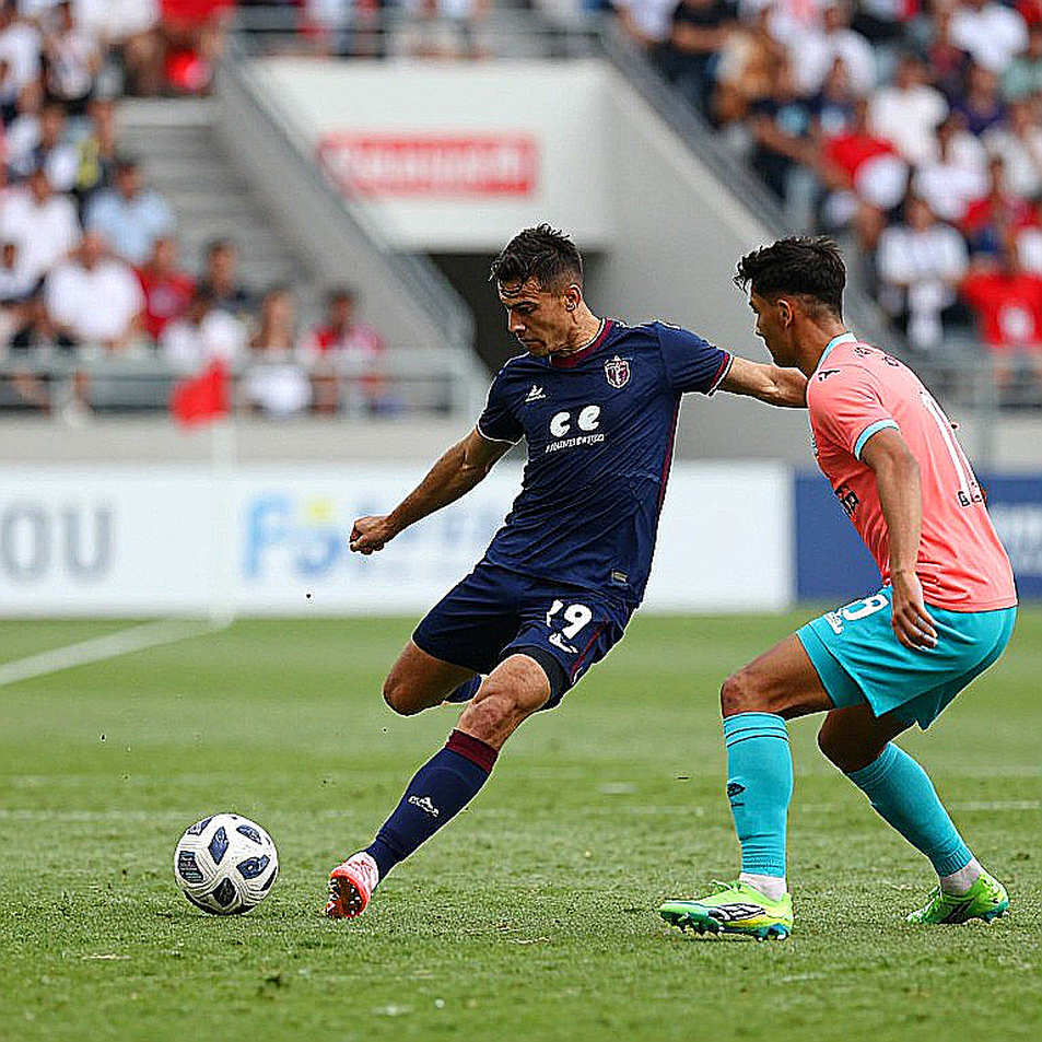 Alvarado suýt khóc trên chuyến xe ra sân: cảm xúc của El Tri và cỗ máy nội dung giữa hai kỳ World Cup Alvarado suýt khóc trên chuyến xe ra sân: cảm xúc của El Tri và cỗ máy nội dung giữa hai kỳ World Cup
