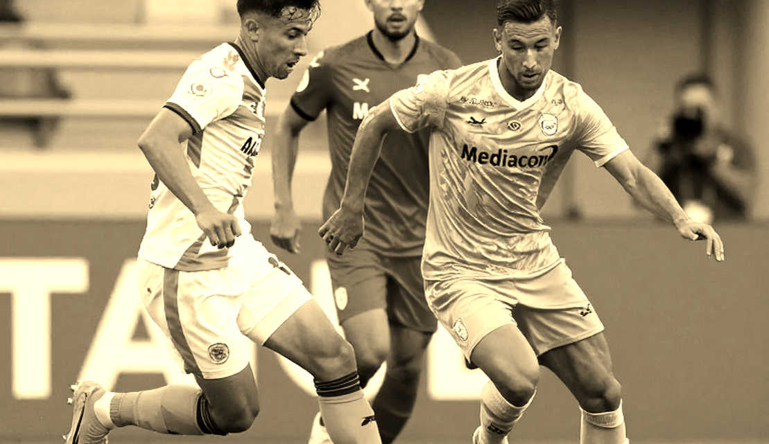 Phút 86 ở Thanh Hóa: một cú đệm bóng và khoảng trống tiền đạo mà V-League chưa lấp được