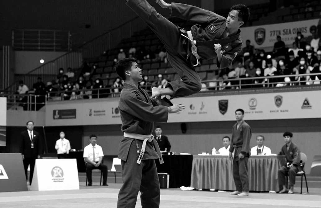 Sal Everett và hợp đồng UFC giành bằng knock-out: tách thành tích thi đấu khỏi câu chuyện tổ chức