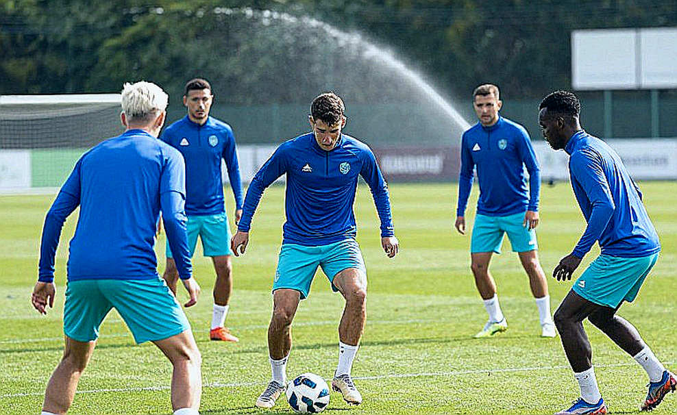 Dortmund đánh rơi hai điểm phút 88: Bài học quản lý trạng thái trận đấu trước tuần lễ tử thần